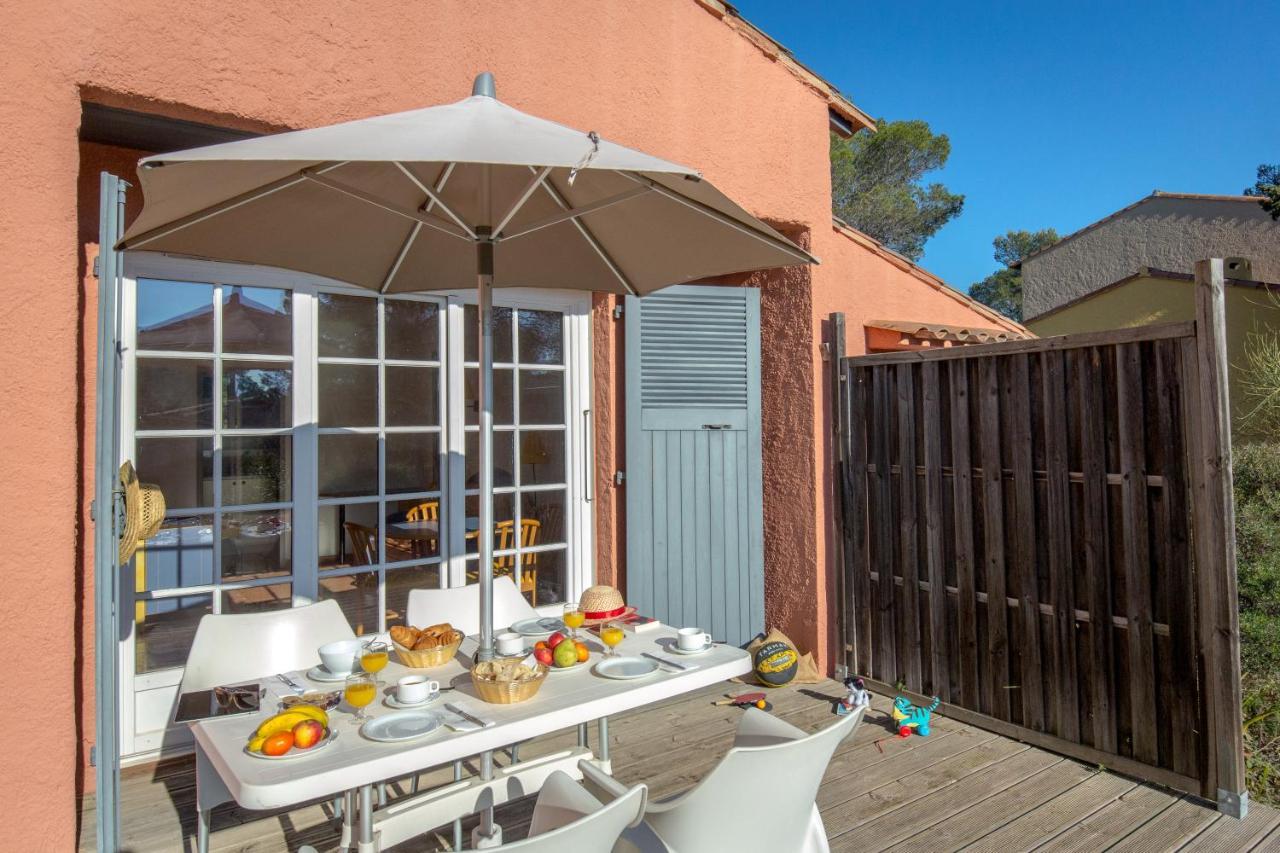 Sowell Residences Chenes Verts Saint-Raphaël Екстериор снимка