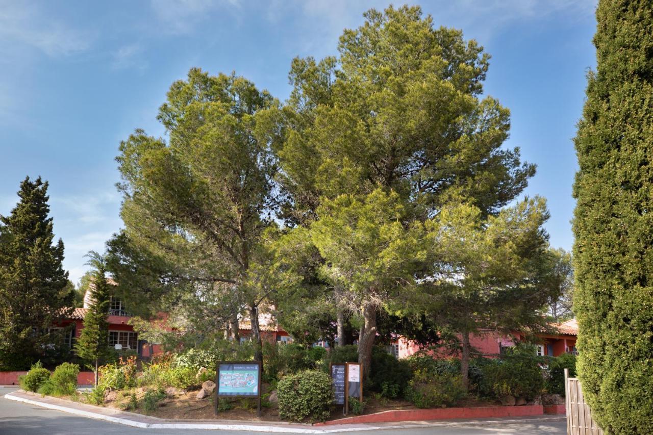 Sowell Residences Chenes Verts Saint-Raphaël Екстериор снимка